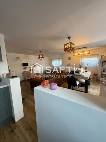 Ensemble immobilier comprenant deux maisons de 110 m2 et 43 m2 / La Daguenière