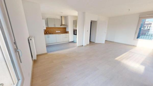 Location Appartement 4 pièces 84 m2 à Chartres