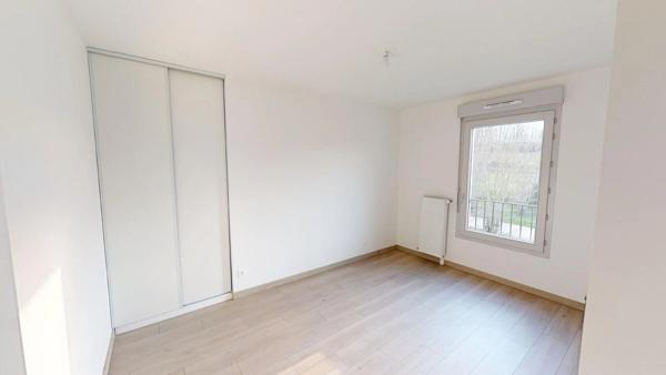 Location Appartement 4 pièces 84 m2 à Chartres