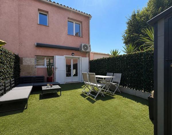 Maison
         4 pièces
        - 72 m² 369 000 € *