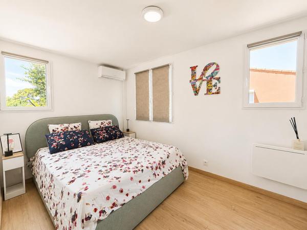Maison
         4 pièces
        - 72 m² 369 000 € *