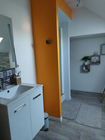 4 chambres, dépendances, terrain sans vis à vis