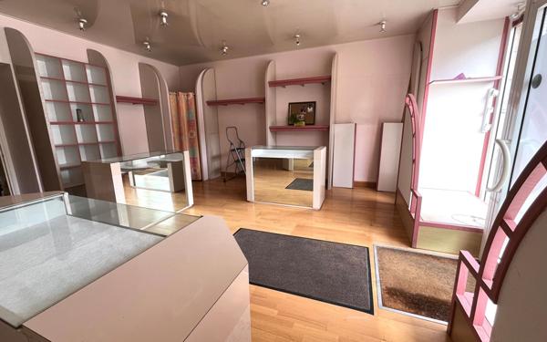 Maison à vendre    5 pièces • 108 m2 Rostrenen