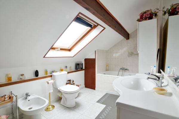 Maison à vendre à Brie Comte Robert - 7 pièces, 5 chambres