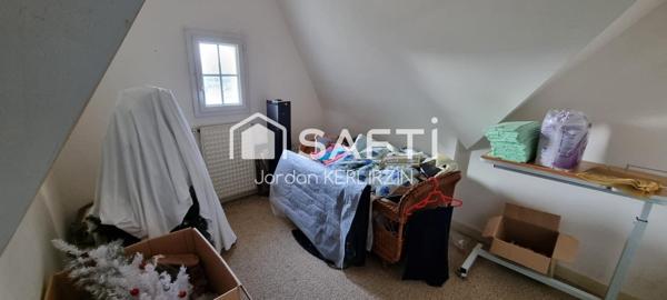 Maison de 123m², terrain de 2000m², 3 chambres, 5 pièces.