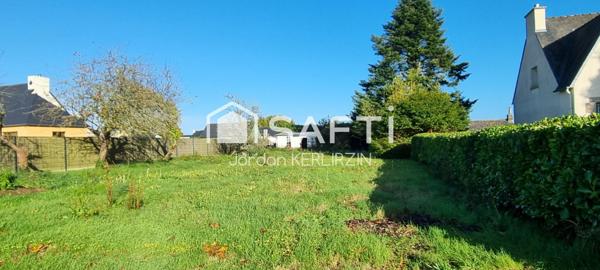 Maison de 123m², terrain de 2000m², 3 chambres, 5 pièces.