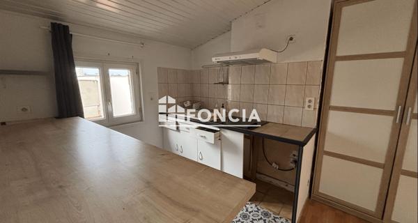 À vendre Studio 34.21 m² - Bordeaux 33300