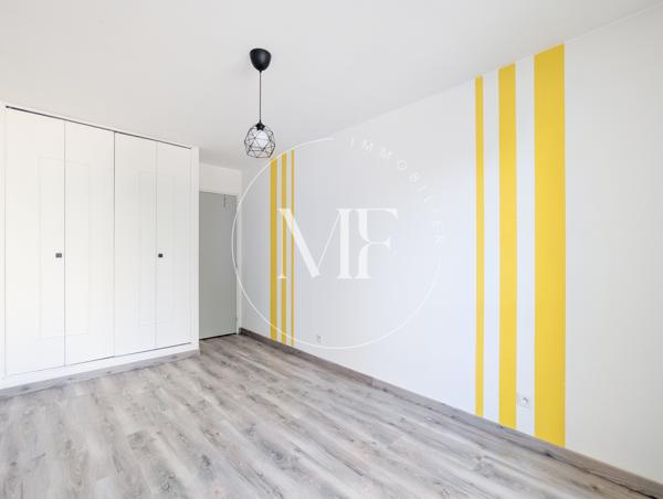 Appartement
         3 pièces
        - 64 m² Exclusivité 315 000 € *