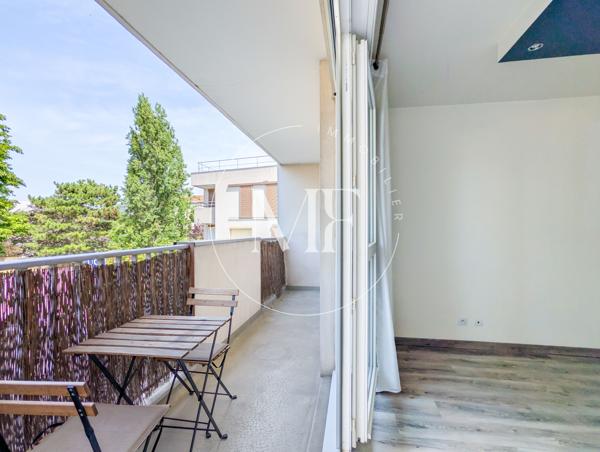 Appartement
         3 pièces
        - 64 m² Exclusivité 315 000 € *
