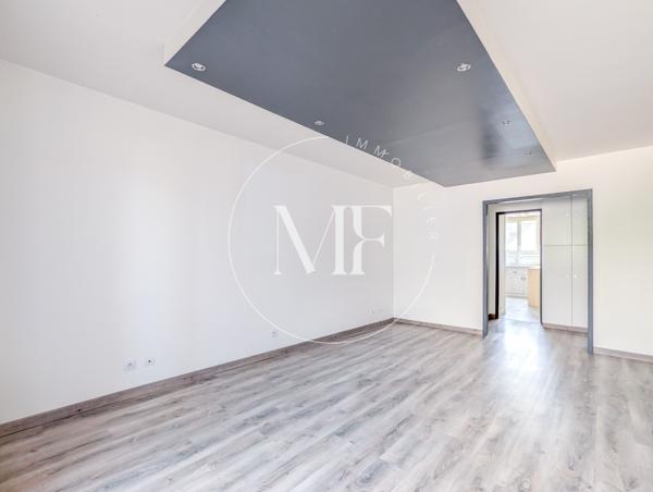 Appartement
         3 pièces
        - 64 m² Exclusivité 315 000 € *