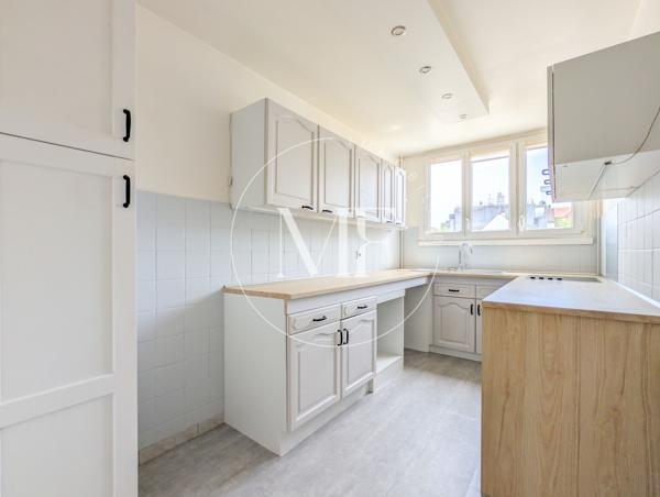 Appartement
         3 pièces
        - 64 m² Exclusivité 315 000 € *