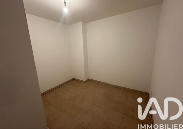 Location appartement 3 pièces 47 m² Vidauban