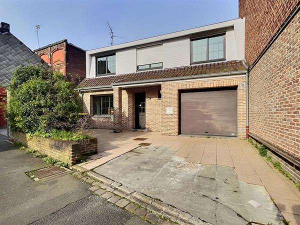 Vente Maison140 m² - 5 Pièces - COMINES (59560)