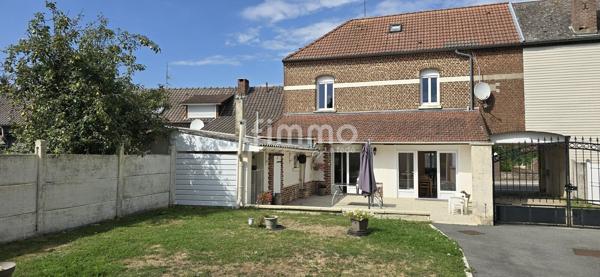 Maison familiale rénovée – double garage