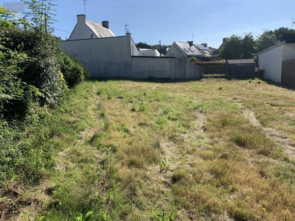 Terrain à Batir à vendre à Hennebont dans le Morbihan (56700), ref : 56081-2167