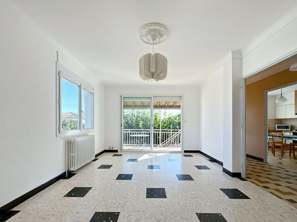 Maison familiale (T5+T2), 173 m²+garage, centre de Bessières, Terrain 756 m²