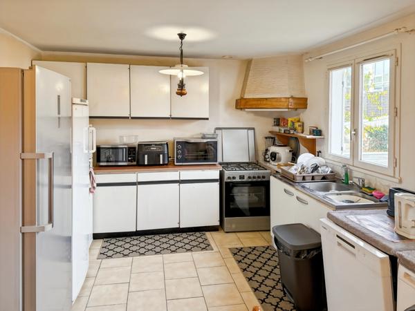 Maison à vendre 7 pièces 5 chambres 120m2 au coeur de MONTREUIL (93)