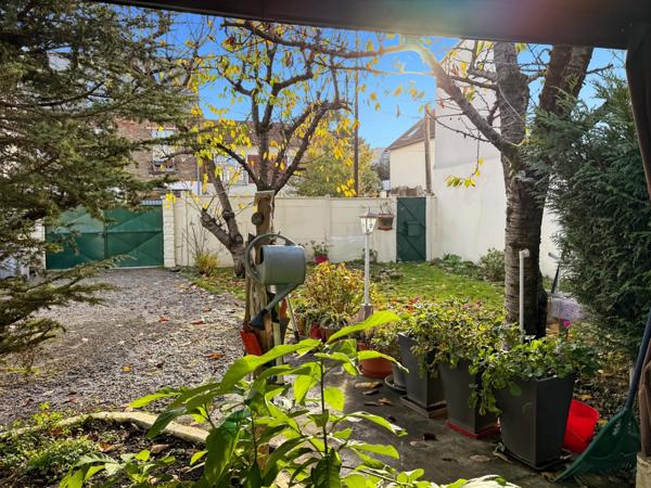 Maison à vendre 7 pièces 5 chambres 120m2 au coeur de MONTREUIL (93)