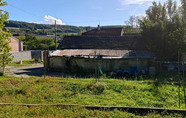 Terrain à Batir de 400 m²