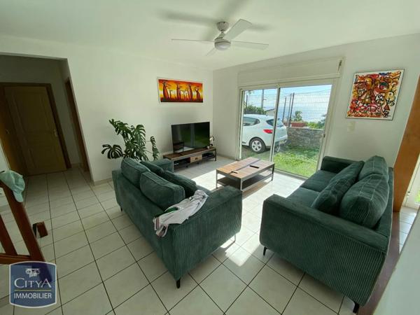 Maison à louer 4 pièces 115.95m² Saint-Leu (97436)