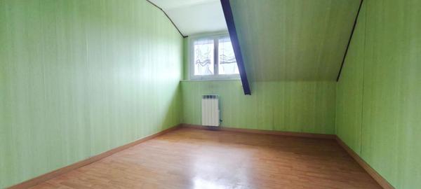 Exclusivité!! Côtes d'Armor. ÉTABLES-SUR-MER. 5 chambres, bureau, grenier aménageable, garage de 77m²...OPPORTUNITÉ INVESTISSEUR / PROJET RÉNOVATION