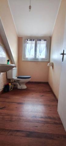 Exclusivité!! Côtes d'Armor. ÉTABLES-SUR-MER. 5 chambres, bureau, grenier aménageable, garage de 77m²...OPPORTUNITÉ INVESTISSEUR / PROJET RÉNOVATION