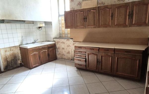 Vente Maison de village Balcon - local de stockage et cave à rénover Olonzac   