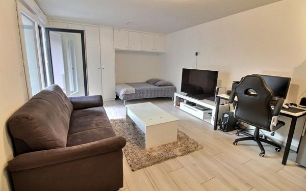Appartement à vendre    1 pièce • 31 m2 Joinville-le-Pont