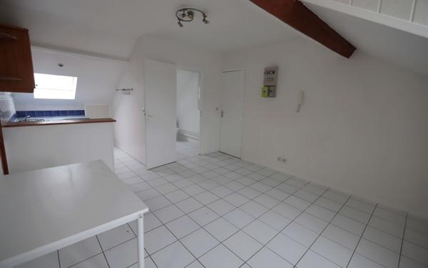 Appartement à vendre    3 pièces • 31,94 m2 Les Mureaux