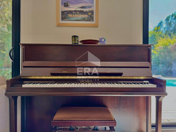 "La Meslière" Charmante maison de 125 m² avec 5 pièces à Meschers-sur-Gironde