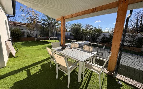 Maison à vendre    5 pièces •  Longages