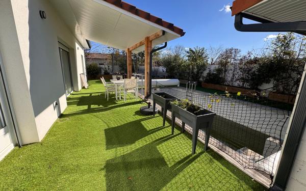 Maison à vendre    5 pièces •  Longages