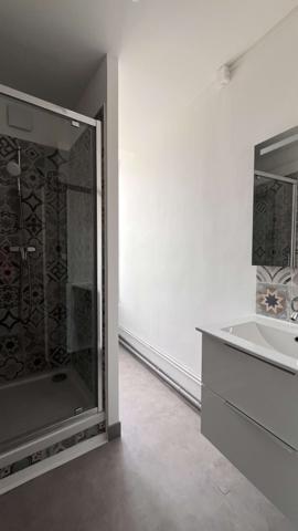 Appartement
                                                                                                                                                                                                                                                                                                                        2 pièce(s)                                                                                                                                                                                                          1 chambre(s)                                                                                                                                                                                                          53.71  m²