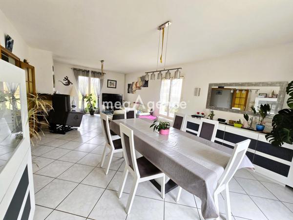 Maison à AUNEAU, 28700 - 7 pièces 194m²