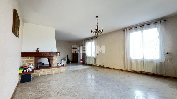 Ribaute-les-Tavernes (30720) Maison de village 7 pièces