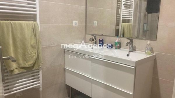 Maison à SAINTE-GEMME-LA-PLAINE, 85400 - 4 pièces 108m²