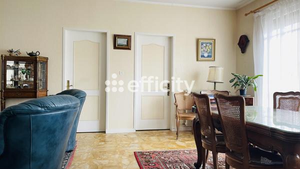 Maison 5 pièces - 119 m² Exclusivité efficity