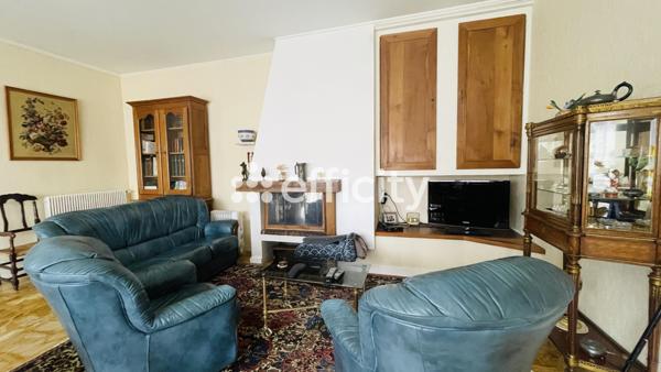 Maison 5 pièces - 119 m² Exclusivité efficity