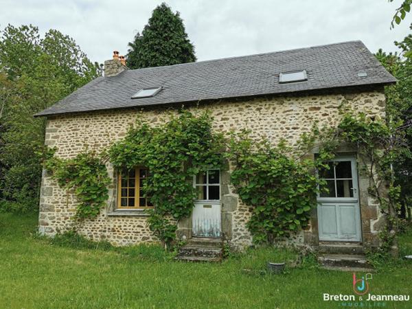 Ancien prieuré avec maison annexe secteur Bais