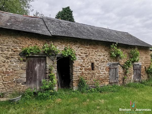 Ancien prieuré avec maison annexe secteur Bais