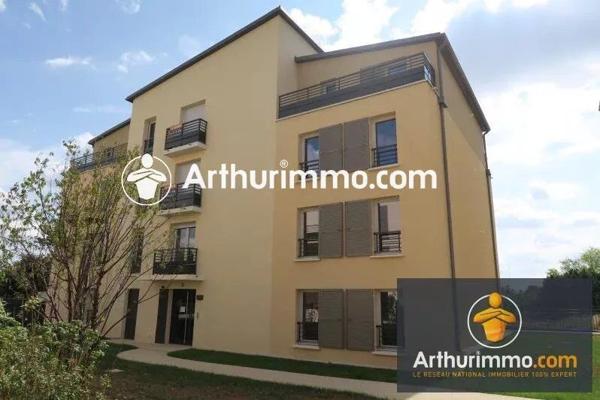 Location                                                      Appartement
                        
                     2 pièces                      45 m2                     à Savigny-le-Temple