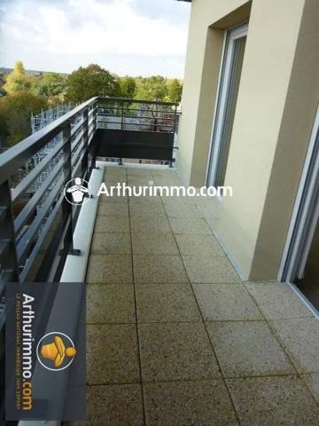 Location                                                      Appartement
                        
                     2 pièces                      45 m2                     à Savigny-le-Temple