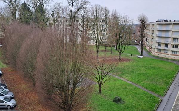 Appartement à louer    4 pièces • 66,28 m2 Saint-Quentin