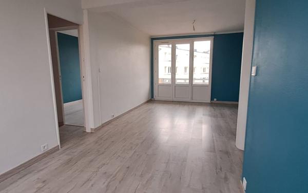 Appartement à louer    4 pièces • 66,28 m2 Saint-Quentin