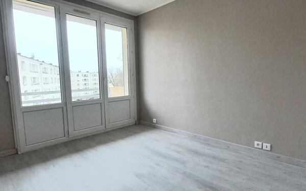 Appartement à louer    4 pièces • 66,28 m2 Saint-Quentin