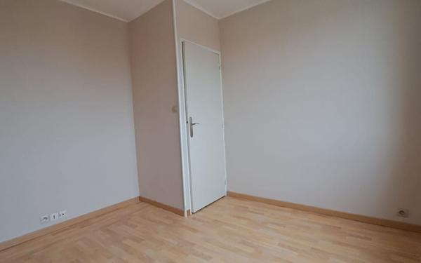 Appartement à louer    4 pièces • 66,28 m2 Saint-Quentin