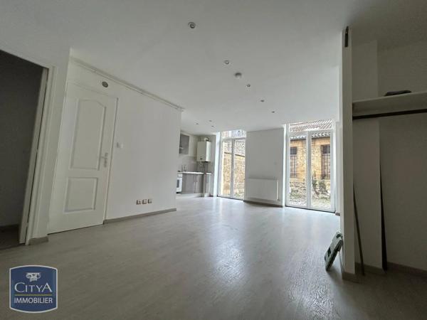 Appartement à louer 2 pièces 42.47m² Sedan (08200)