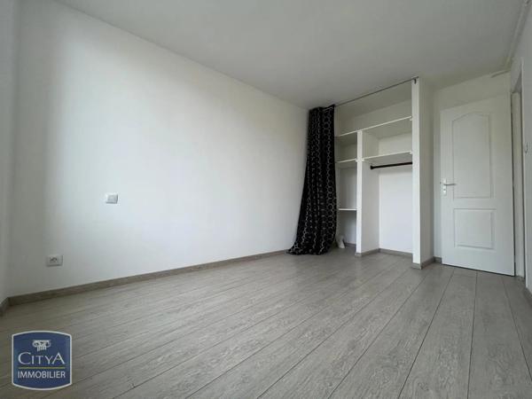 Appartement à louer 2 pièces 42.47m² Sedan (08200)