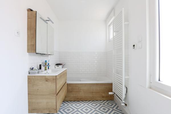 Maison 8 pièces - 180 m² Exclusivité efficity