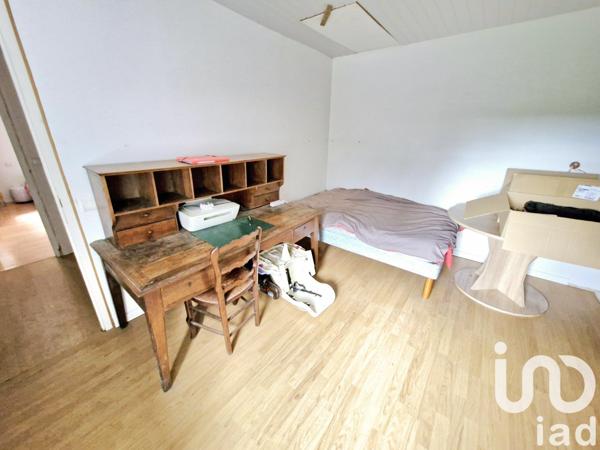 Maison 5 pièces de 130 m² à Étagnac (16150)